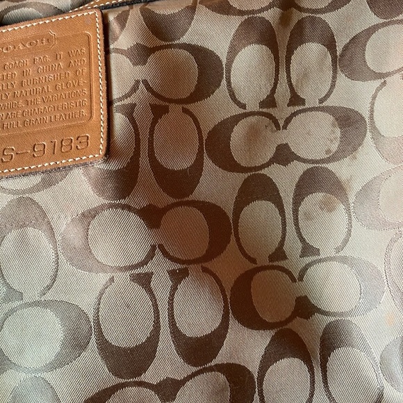 Vintage Coach large Legacy Duffle Bag - Picture 10 of 10